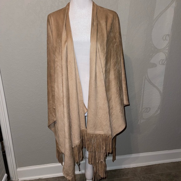Solitaire Jackets & Blazers - Solitaire by Ravi Khosla faux suede wrap with fringe NWOT SIZE M/L.